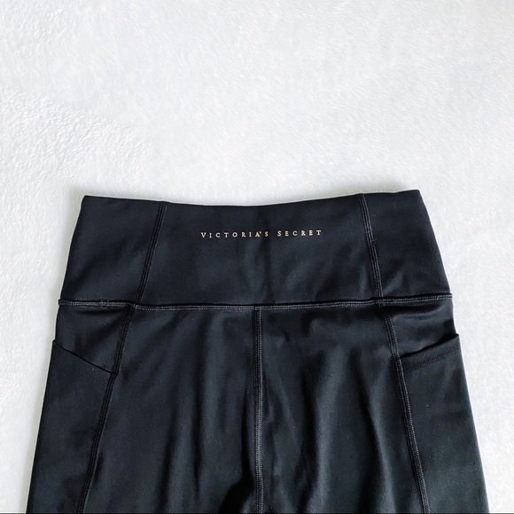 Victoria’s Secret Essential Pocket Black Leggings - Picture 8 of 10